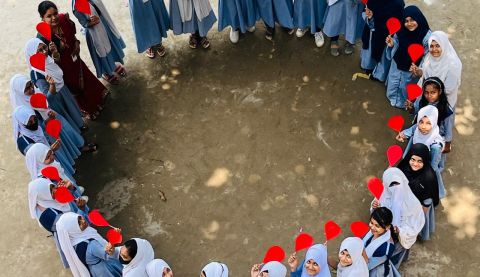 Girl researchers in Bangladesh (Credit: Nurun Nahar)